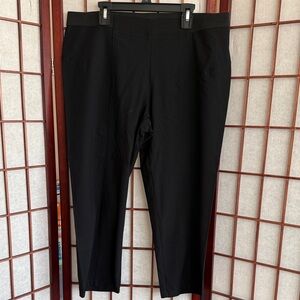 Simply Vera Vera Black Capris, size L